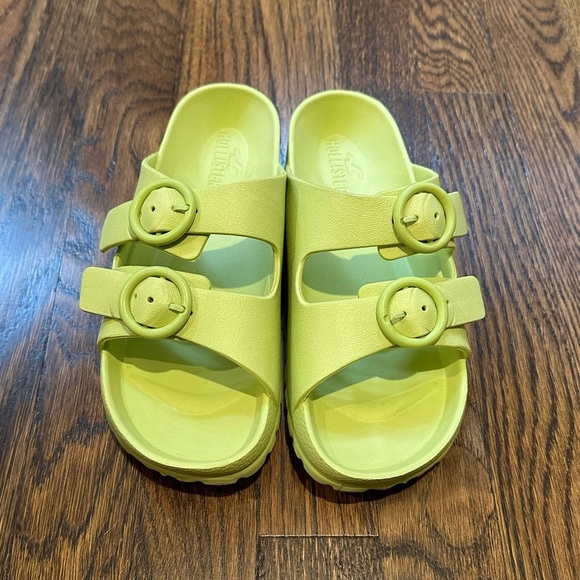 Hollister Slide Sandals - Picture 1 of 6